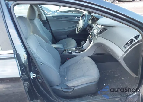 2013 Hyundai Sonata Gls z USA, uszkodzony, nr VIN 5NPEB4AC6DH676817